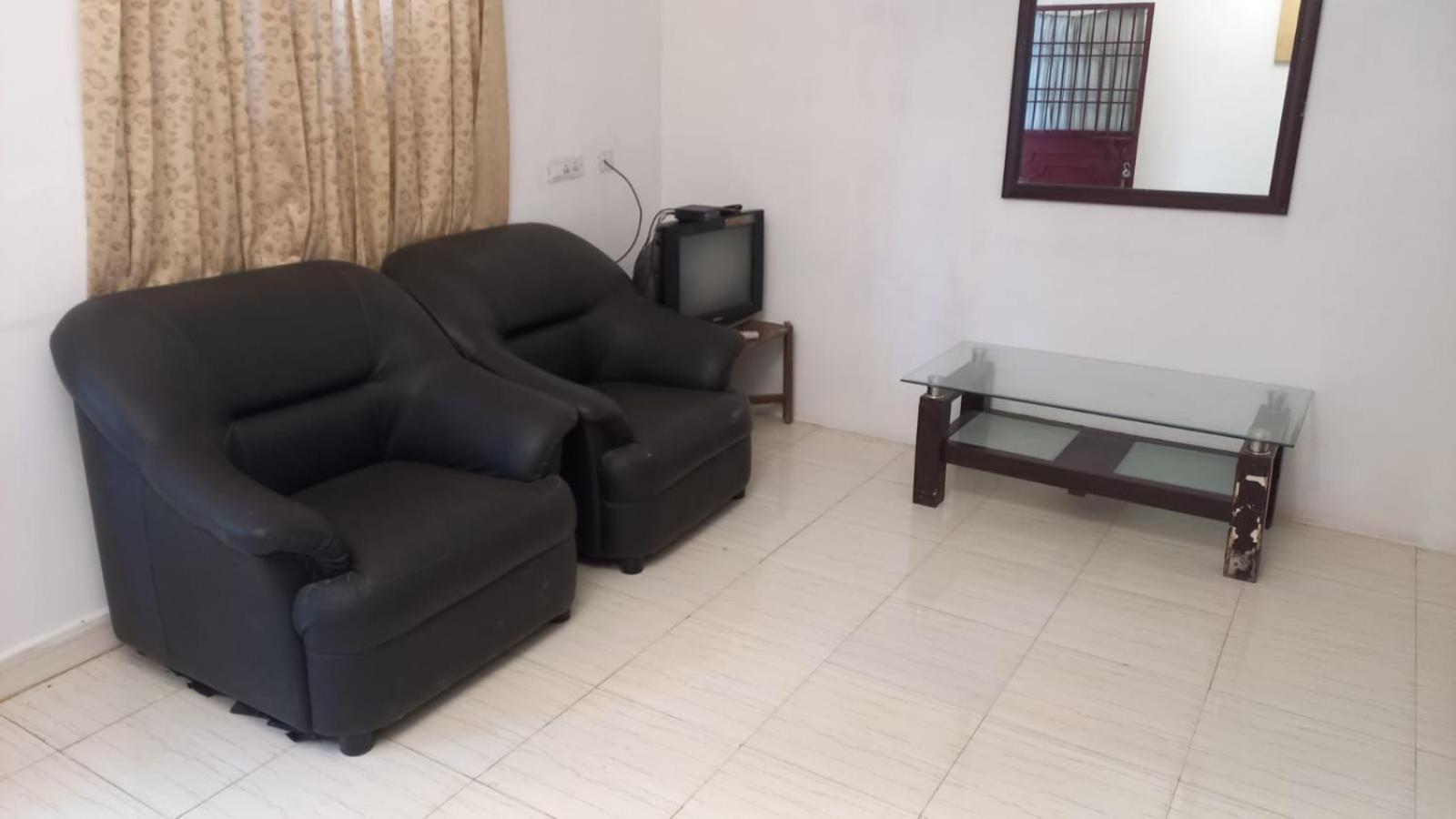 Silent Waters Resorts Yelagiri Εξωτερικό φωτογραφία